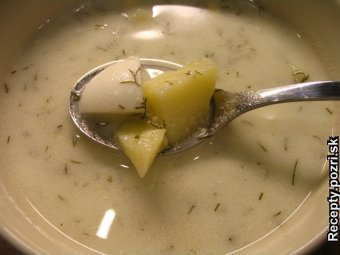 Kyslá zemiaková polievka s kôprom