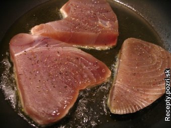 Steak z tuniaka